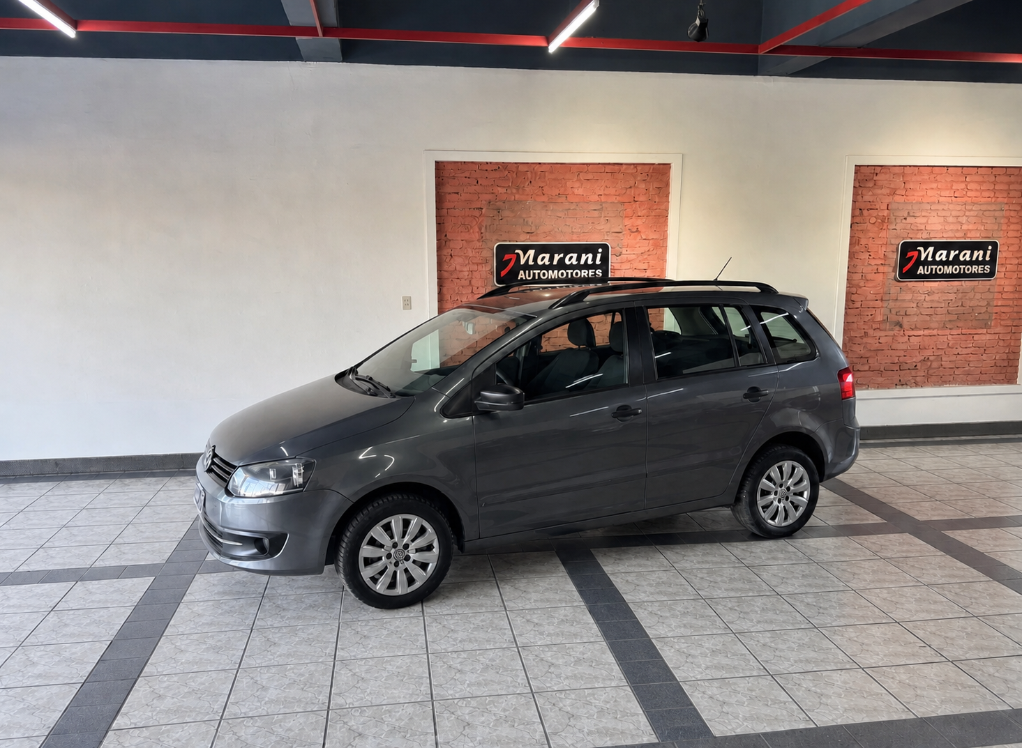 Volkswagen Suran Confort